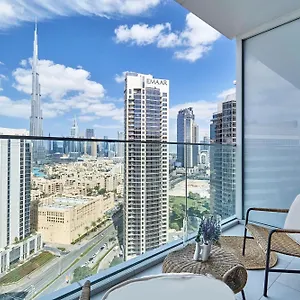 Luxury Studios With Burj Khalifa View - Marquise Square Tower Apartment