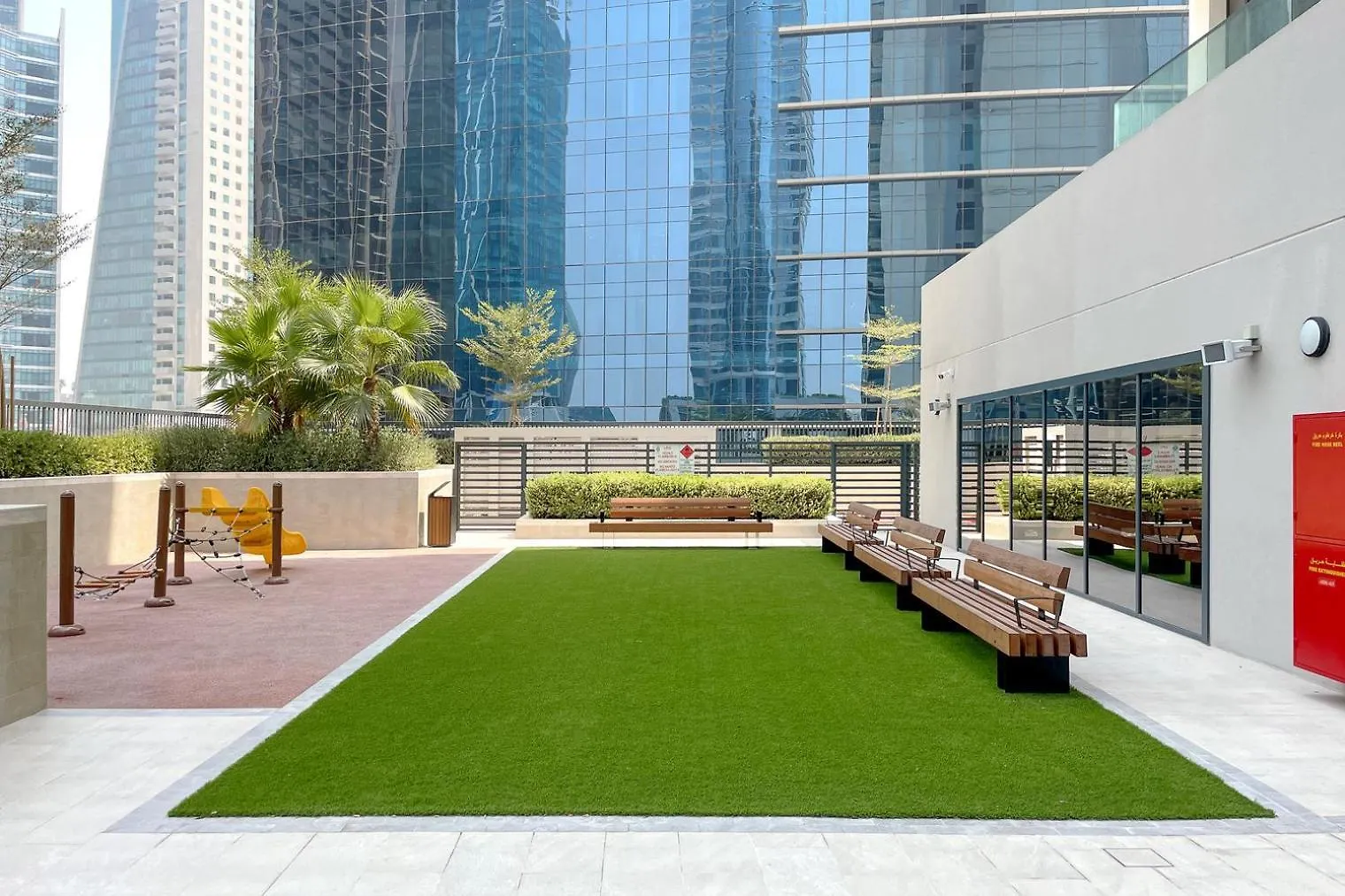 Blueground Zada Tower Elevator Pool Gym Dxb-1289 Apartment Dubai United Arab Emirates
