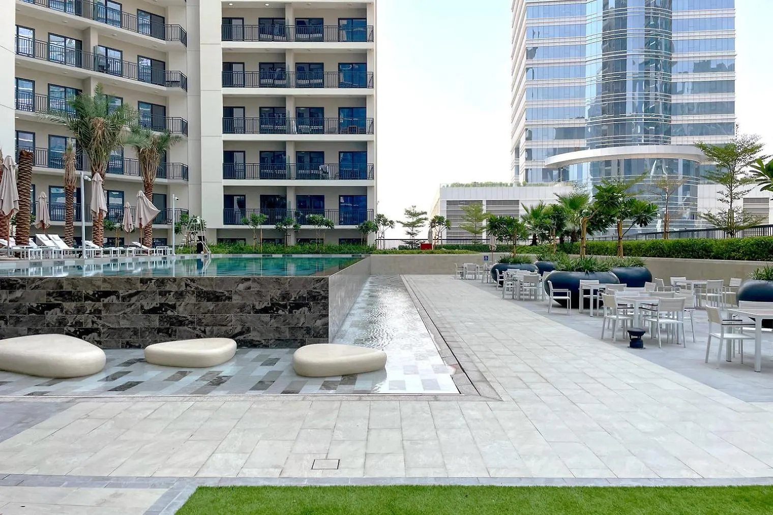Blueground Zada Tower Elevator Pool Gym Dxb-1289 Apartment Dubai